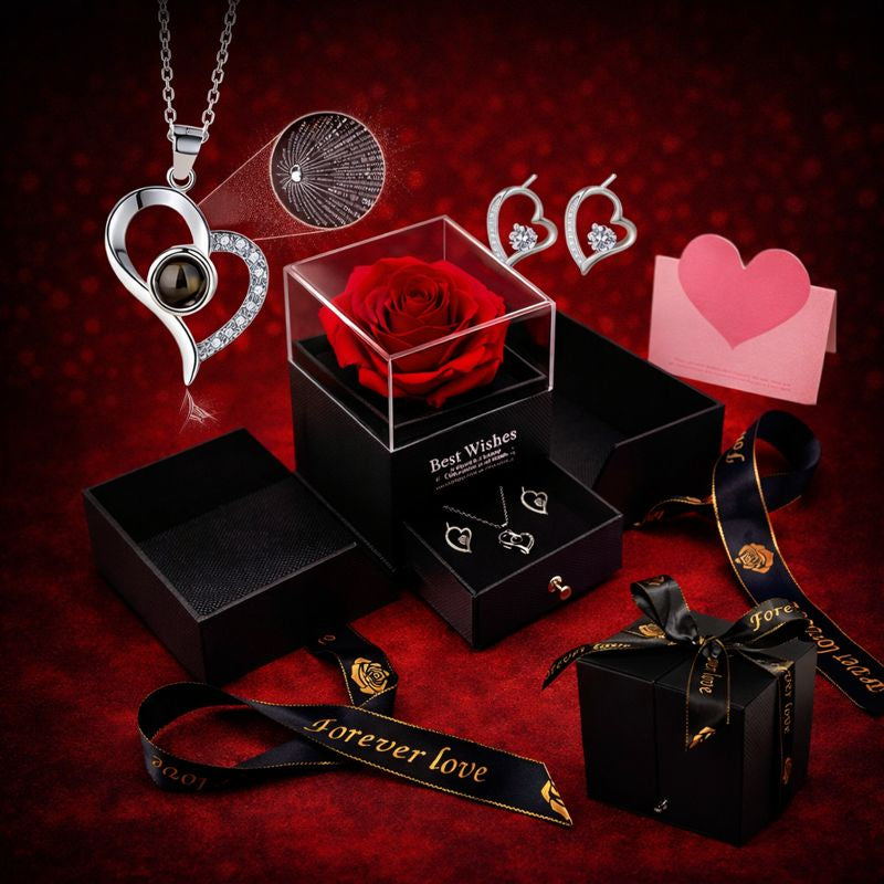 Heart-Shaped Projection Necklace