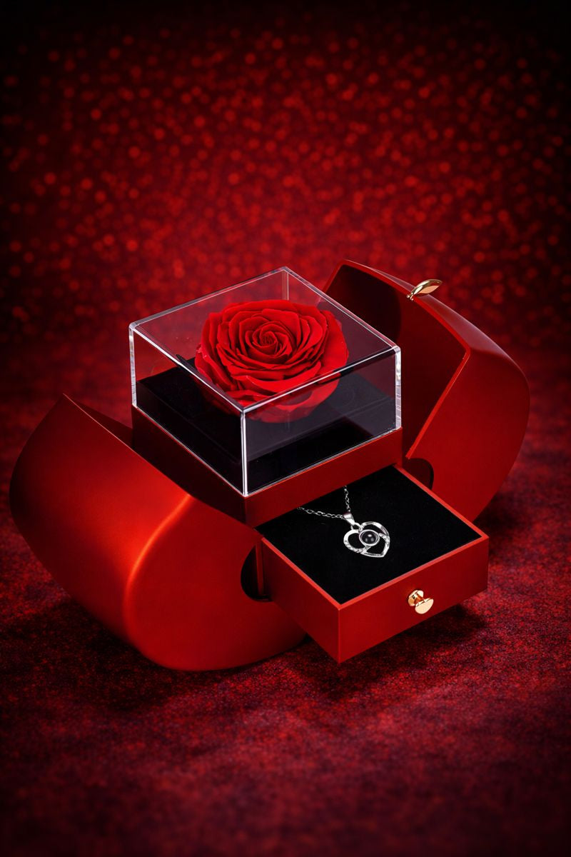 Heart-Shaped Projection Necklace